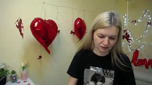 MelissaTyler online show from February 4, 2026, 12:55 pm