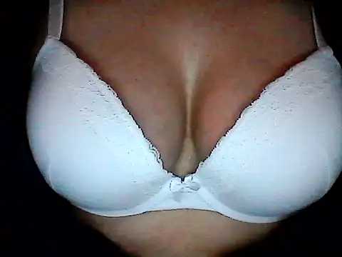 Snapshot of sexymilena9 chatting on January 14, 2026, 10:36 pm sexymilena9 online show from January 14, 2026, 10:36 pm