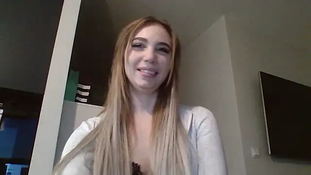 Snapshot of TeenLily chatting on January 19, 2026, 4:00 pm TeenLily online show from January 19, 2026, 4:00 pm