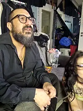 whatevaandissues online show from March 18, 2026, 2:04 am