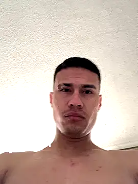 Snapshot of Latin_Paisa_Boy chatting on January 7, 2026, 7:16 pm Latin Paisa Boy online show from January 7, 2026, 7:16 pm