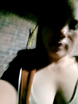 DIANAKUTE online show from February 9, 2026, 1:20 am