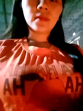 DIANAKUTE online show from February 15, 2026, 1:02 am