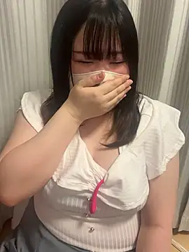 Snapshot of Mikami_00122 chatting on June 11, 2026, 2:15 pm Mikami 00122 online show from June 11, 2026, 2:15 pm