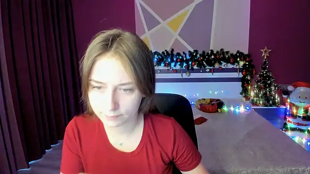 SerenityWild online show from December 23, 2025, 6:33 am