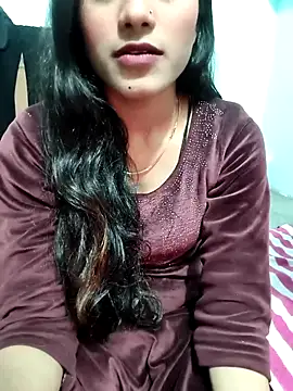 Snapshot of Yours-Zeenat chatting on January 9, 2026, 6:10 pm Yours-Zeenat online show from January 9, 2026, 6:10 pm