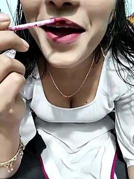 Yours-Zeenat online show from February 27, 2026, 7:03 pm