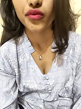 Snapshot of Yours-Zeenat chatting on May 5, 2026, 7:38 am Yours-Zeenat online show from May 5, 2026, 7:38 am