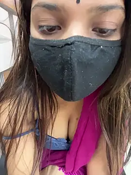 Luxuryalexa986 online show from April 11, 2026, 7:02 am