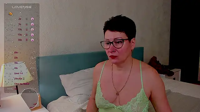 JennyMons online show from February 17, 2026, 8:44 am