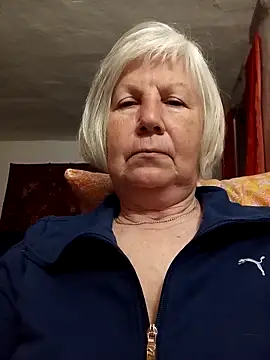 KlaudiaDarling online show from March 29, 2026, 1:05 am