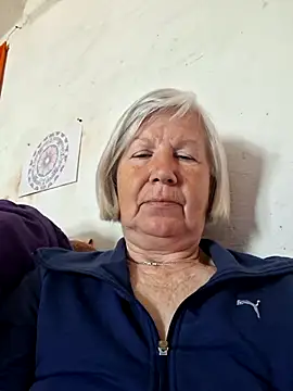 Snapshot of KlaudiaDarling chatting on May 7, 2026, 7:03 am KlaudiaDarling online show from May 7, 2026, 7:03 am