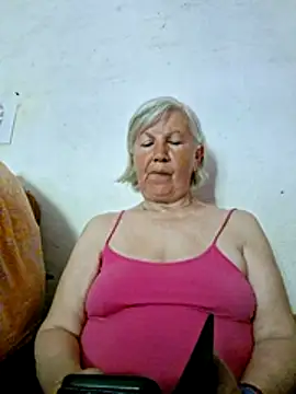 Snapshot of KlaudiaDarling chatting on June 5, 2026, 7:58 am KlaudiaDarling online show from June 5, 2026, 7:58 am