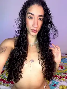 Snapshot of LunaDupont chatting on January 13, 2026, 4:12 pm LunaDupont online show from January 13, 2026, 4:12 pm