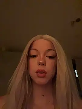 MiaTamara online show from January 7, 2026, 7:16 pm