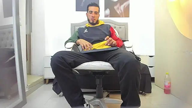 marc ruffa online show from April 13, 2026, 11:48 am