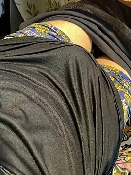 Saki wtwtwt online show from December 23, 2025, 1:36 am