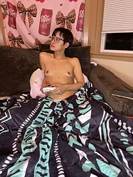 FaiiryArii online show from February 26, 2026, 5:28 am