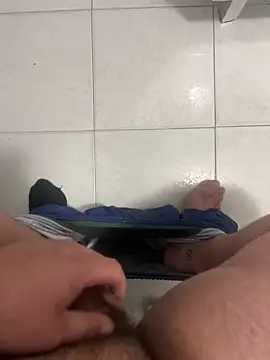 paco199923 online show from April 1, 2026, 8:15 am