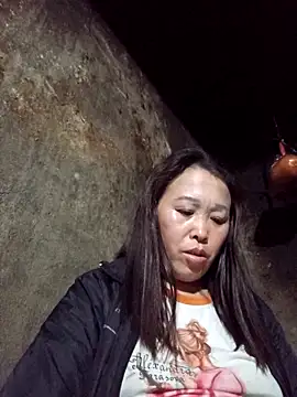 dakota-kis online show from February 24, 2026, 12:36 pm