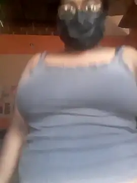 fingerbit07 online show from February 11, 2026, 7:02 am