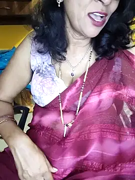 Snapshot of Maya_kannada chatting on May 6, 2026, 5:29 pm Maya kannada online show from May 6, 2026, 5:29 pm