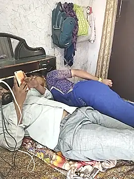 hornycouple20000 online show from February 9, 2026, 9:35 am