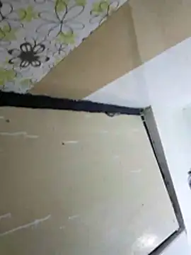 jerryrooh69 online show from April 4, 2026, 7:22 pm