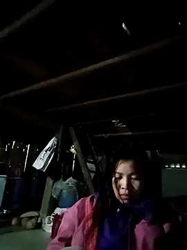 Snapshot of Missbun_22 chatting on January 15, 2026, 7:35 am Missbun 22 online show from January 15, 2026, 7:35 am