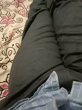 balusumi66 online show from June 3, 2026, 2:33 pm