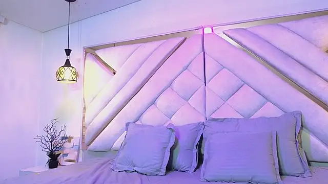 Snapshot of soleyevansvg chatting on January 6, 2026, 11:47 am soleyevansvg online show from January 6, 2026, 11:47 am