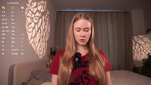 Snapshot of DaisyGulston chatting on January 12, 2026, 7:57 am DaisyGulston online show from January 12, 2026, 7:57 am