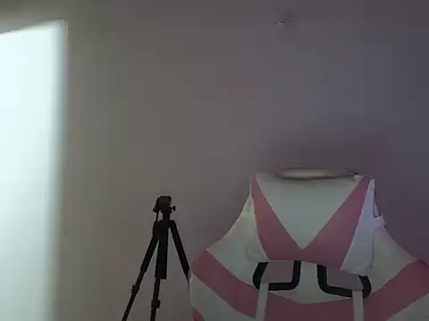 Daphne Grayy online show from March 10, 2026, 12:10 pm