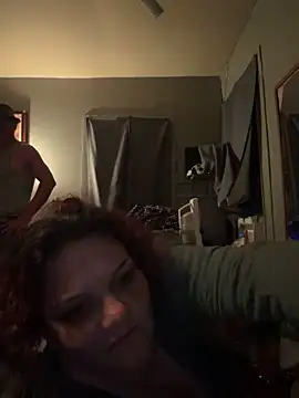 Bigbrowneyes25 online show from April 17, 2026, 3:53 am