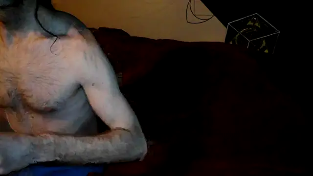 toy2use87 online show from January 31, 2026, 11:58 pm