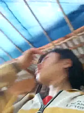 Hiniyk2 online show from February 8, 2026, 7:23 am