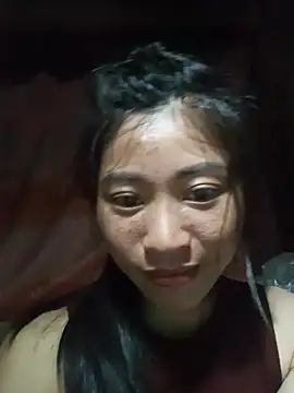 Hiniyk2 online show from May 25, 2026, 5:13 am