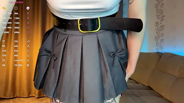 Snapshot of BlondeBun chatting on February 19, 2026, 9:00 pm BlondeBun online show from February 19, 2026, 9:00 pm