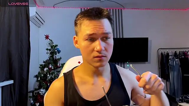 Snapshot of InfernoLustt chatting on January 8, 2026, 9:44 am InfernoLustt online show from January 8, 2026, 9:44 am