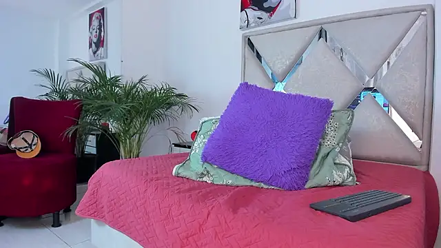 Liam saint online show from March 9, 2026, 1:37 pm