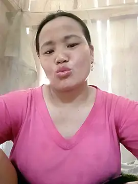 Snapshot of Muimui99 chatting on May 27, 2026, 1:46 am Muimui99 online show from May 27, 2026, 1:46 am