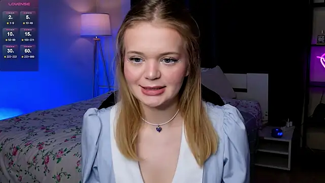 Snapshot of Elioraa chatting on January 14, 2026, 3:06 pm Elioraa online show from January 14, 2026, 3:06 pm