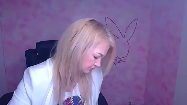 Madonna Fire online show from January 11, 2026, 12:43 pm