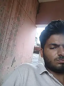 Snapshot of avi007pp chatting on July 8, 2026, 3:22 am avi007pp online show from July 8, 2026, 3:22 am
