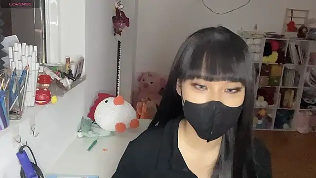 Tieu-May online show from March 3, 2026, 8:31 am