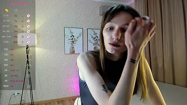 StinaJakobs online show from January 6, 2026, 2:54 pm