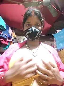 Snapshot of Horny-Rashi chatting on February 13, 2026, 10:28 pm Horny-Rashi online show from February 13, 2026, 10:28 pm