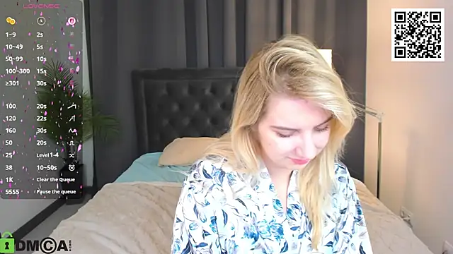 SoftLana online show from February 25, 2026, 4:11 am