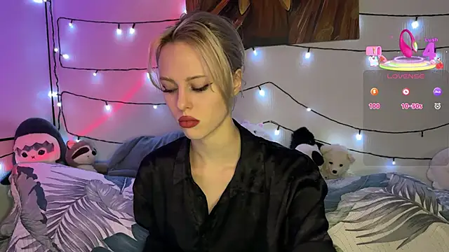 Snapshot of stillsweety chatting on March 11, 2026, 4:35 pm stillsweety online show from March 11, 2026, 4:35 pm