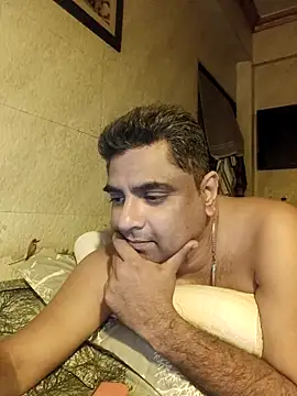 hardnhornybull online show from February 2, 2026, 7:45 pm